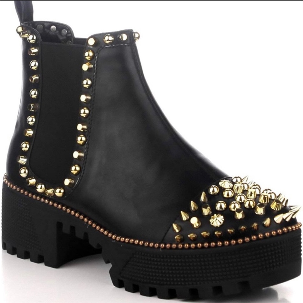Cape Robbin Spiky Combat Ankle Black Boots